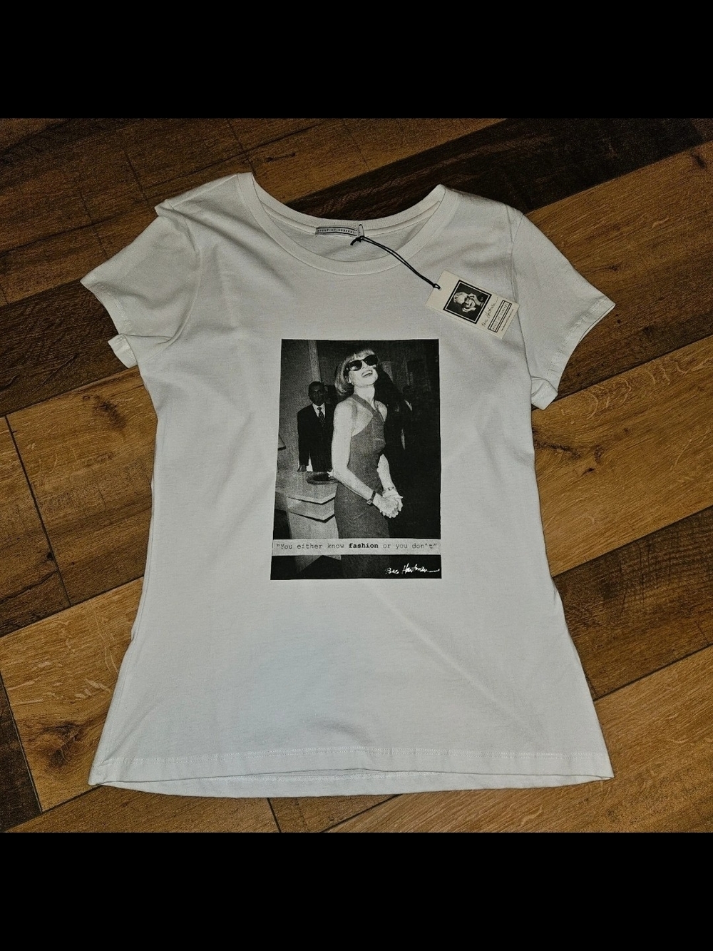 Proof of Concept Graphic Photo Tee Size Large Rose Hartman